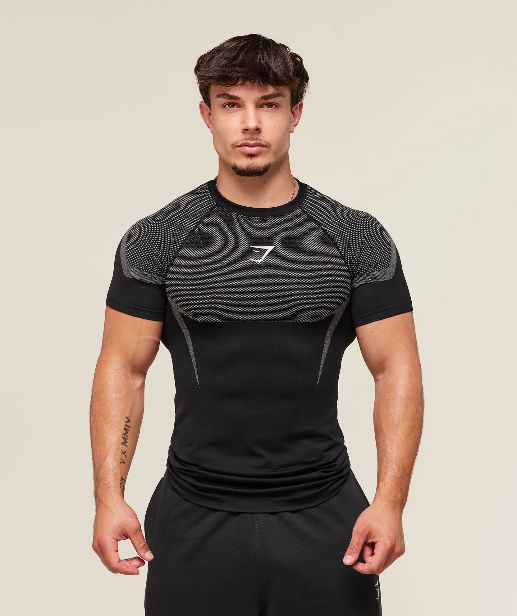 Gymshark Onyx 5.0 Seamless T-Shirt - Black/Light Grey